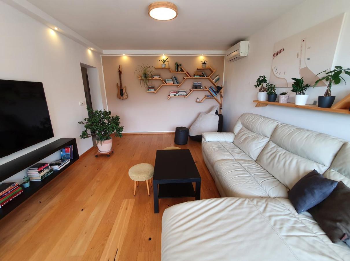 Apartment Cvetka ปอร์โตรอซ ภายนอก รูปภาพ